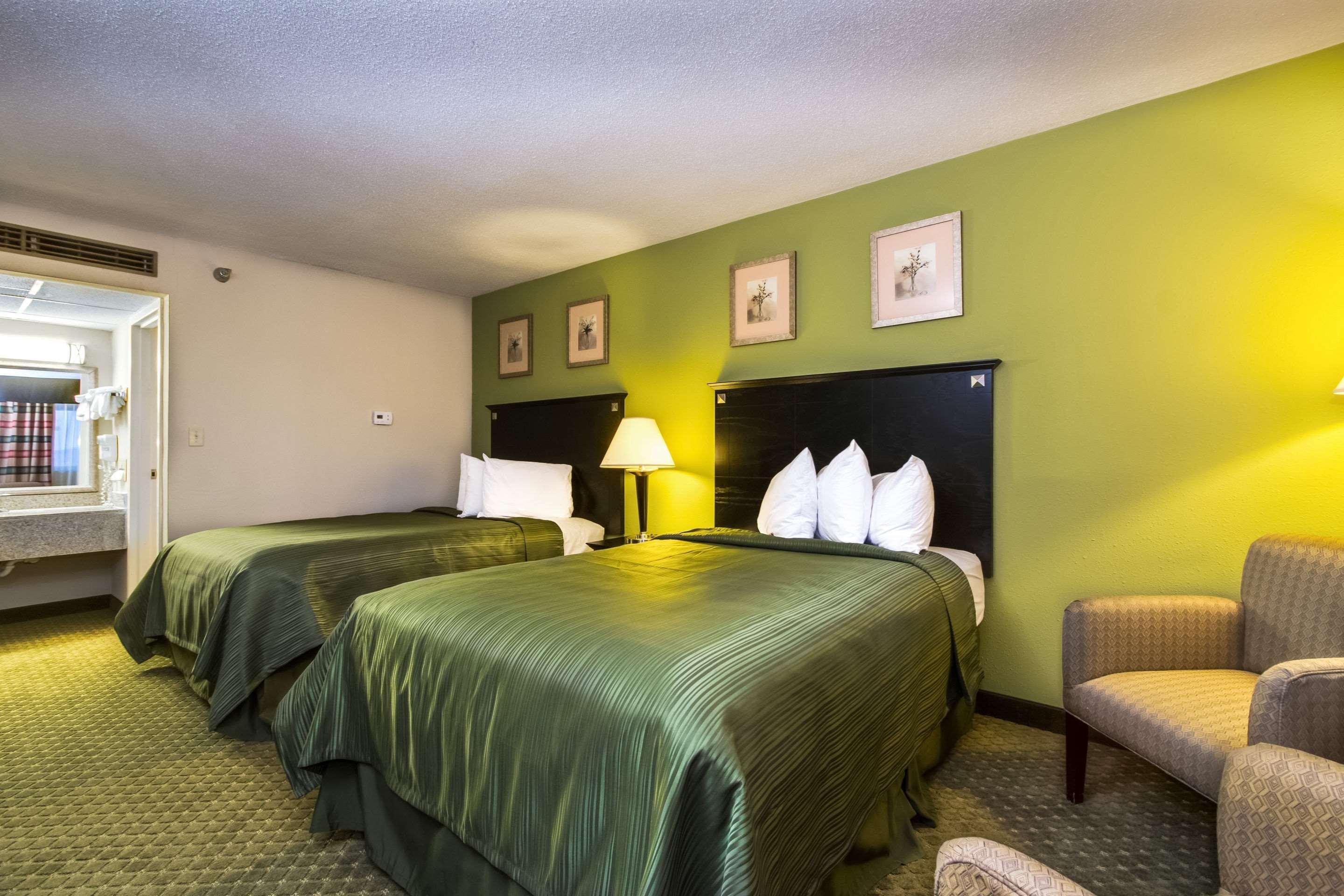 Quality Inn & Suites Moline - Quad Cities Екстер'єр фото